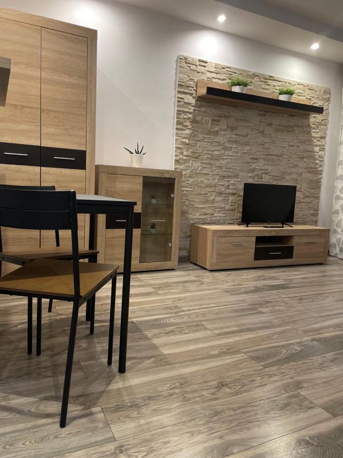شقة Apartament Polnoc كوزتسالين المظهر الخارجي الصورة